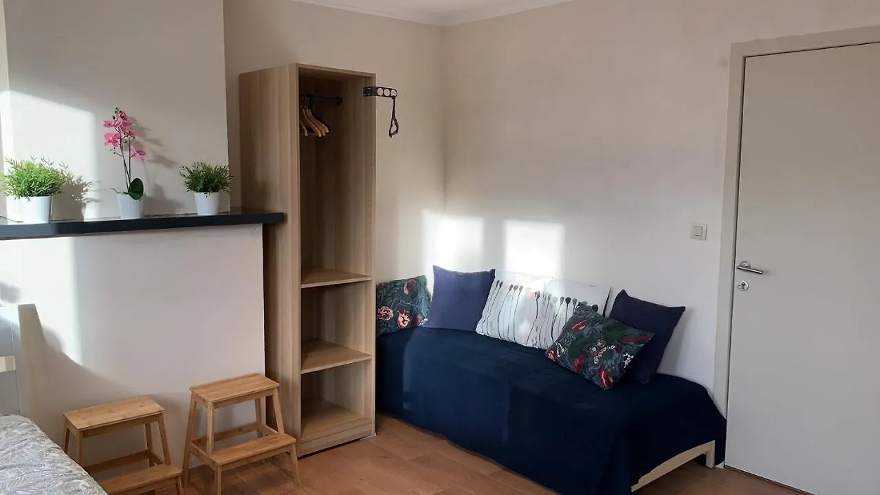 Panda Bella Apartment Zaventem 0*,